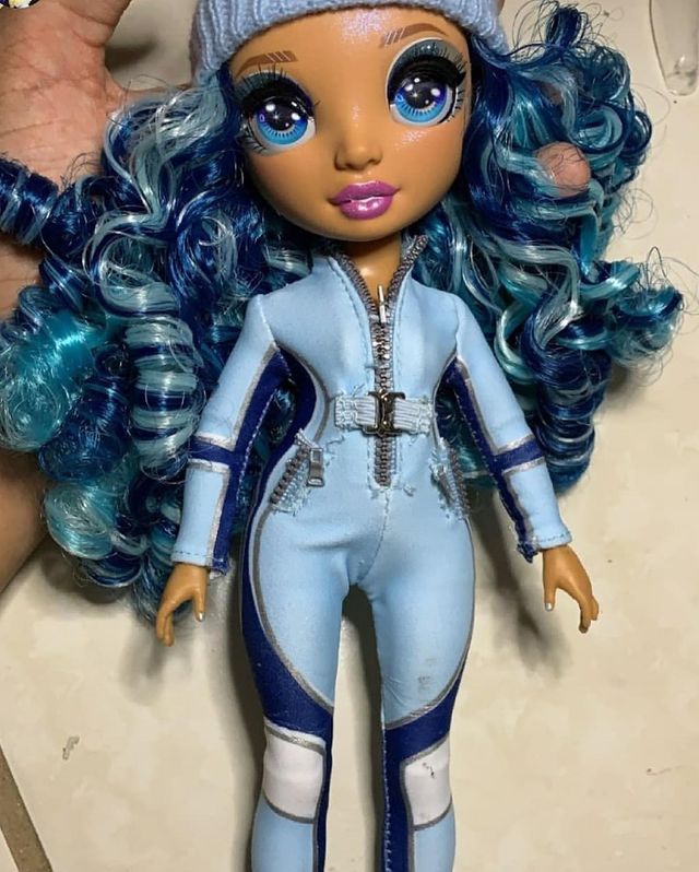 Rainbow High Winter Break dolls - YouLoveIt.com