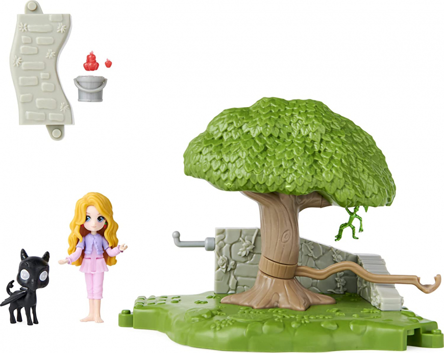 Harry Potter Magical Minis Care of Magical Creatures Playset with Exclusive Luna Lovegood Figure