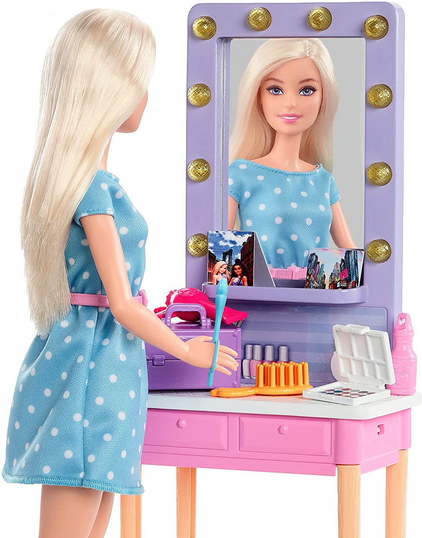 Barbie Big City Big Dreams Malibu Dressing Room playset