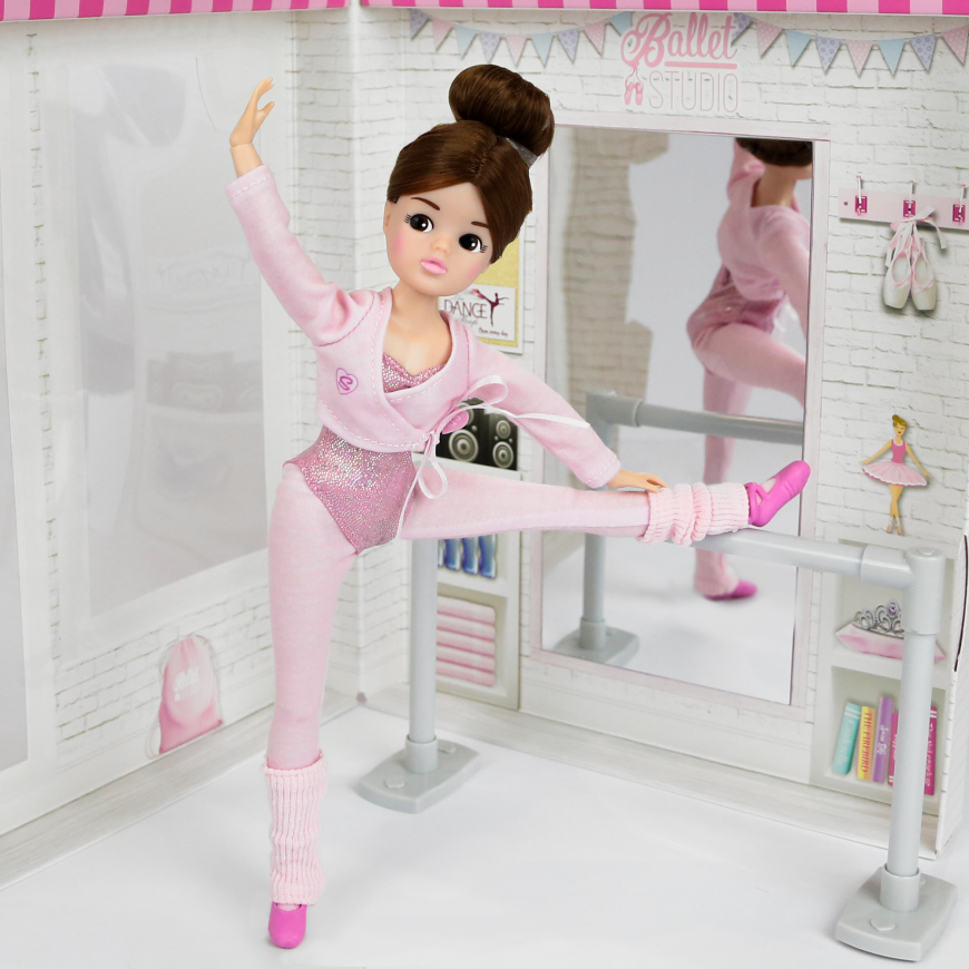 Ballet Studio Sindy doll