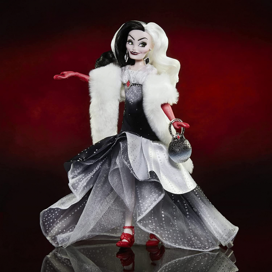 Disney Villains Style Series Cruella De Vil doll