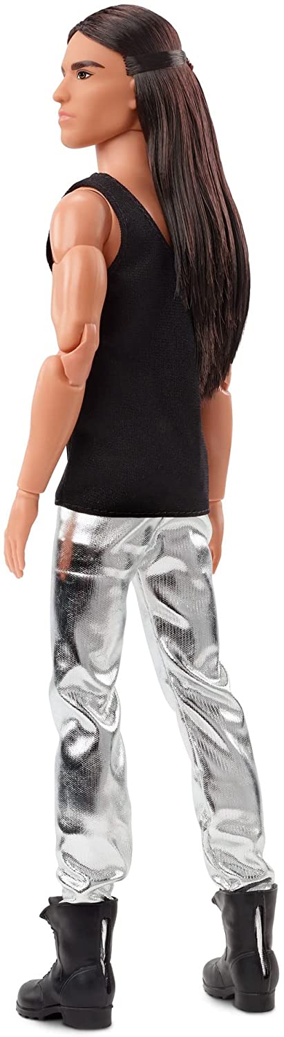 Barbie Looks № 9 HCB79 doll