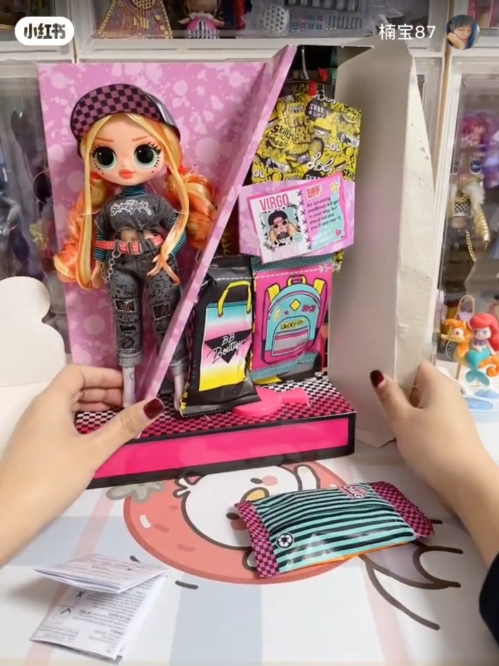 LOL OMG Series 5 dolls: Skatepark Q.T. and Trendsetter 