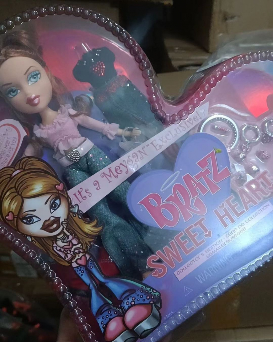 Bratz Deluxe Collector Sweetheart Meygan doll 2021