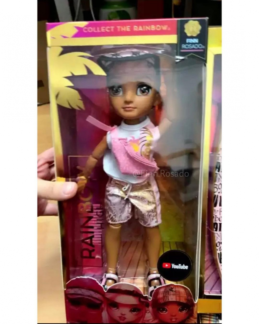 Rainbow High Pacific Coast Finn Rosado doll