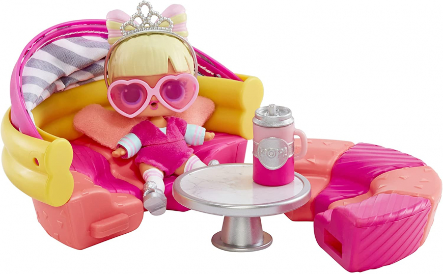 LOL Surprise House of Surprises Suite Princess Daybed set