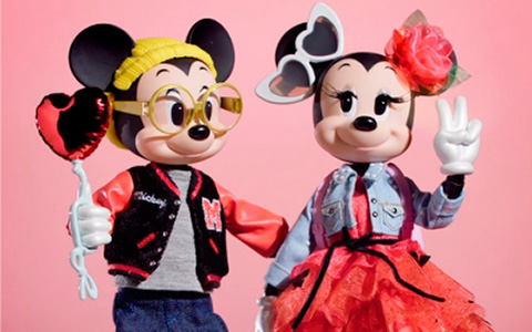 Disney Store Mickey and Minnie Limited Edition dolls set 2022
