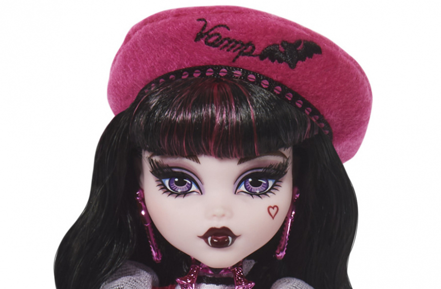 Monster High Haunt Couture Draculaura collector doll