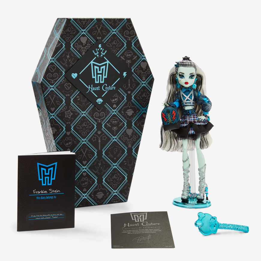 Monster High Haunt Couture Frankie Stein doll box