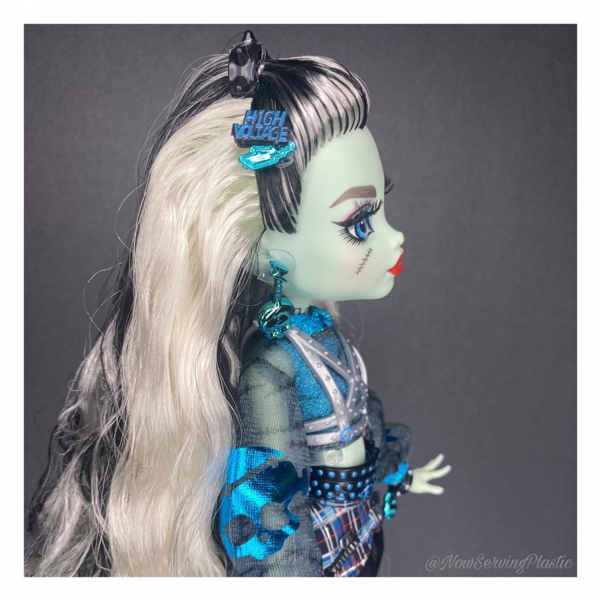 Monster High Frankie Stein Haunt Couture doll