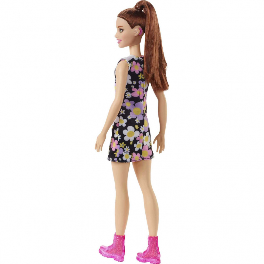 Barbie Fashionistas №187 doll