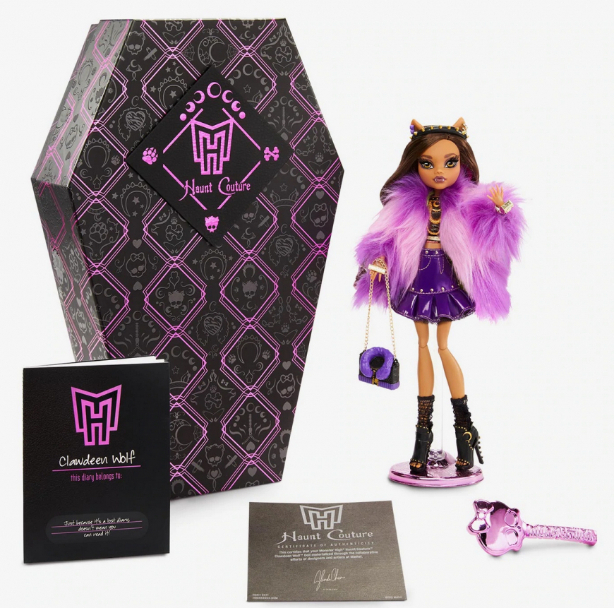 Monster High Haunt Couture Clawdeen Wolf doll 2022