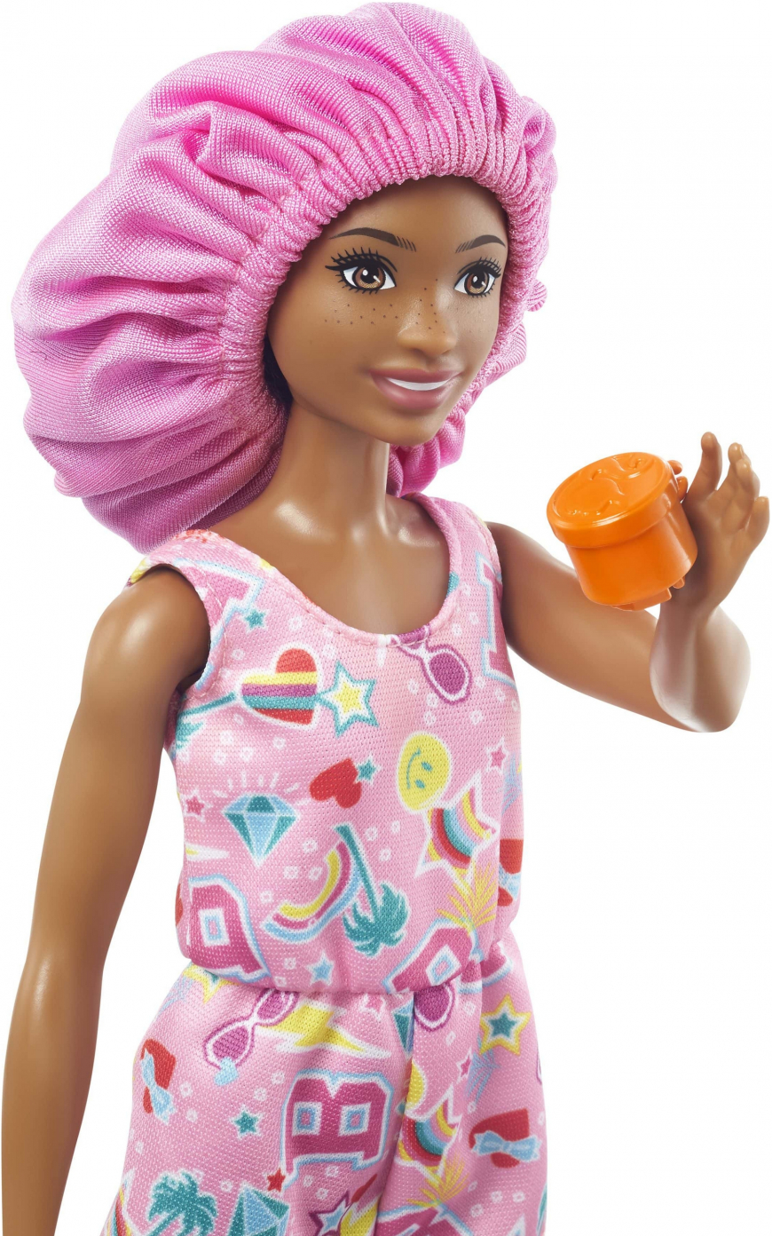 Barbie Life in The City Brooklyn Hair Playset 2022 doll