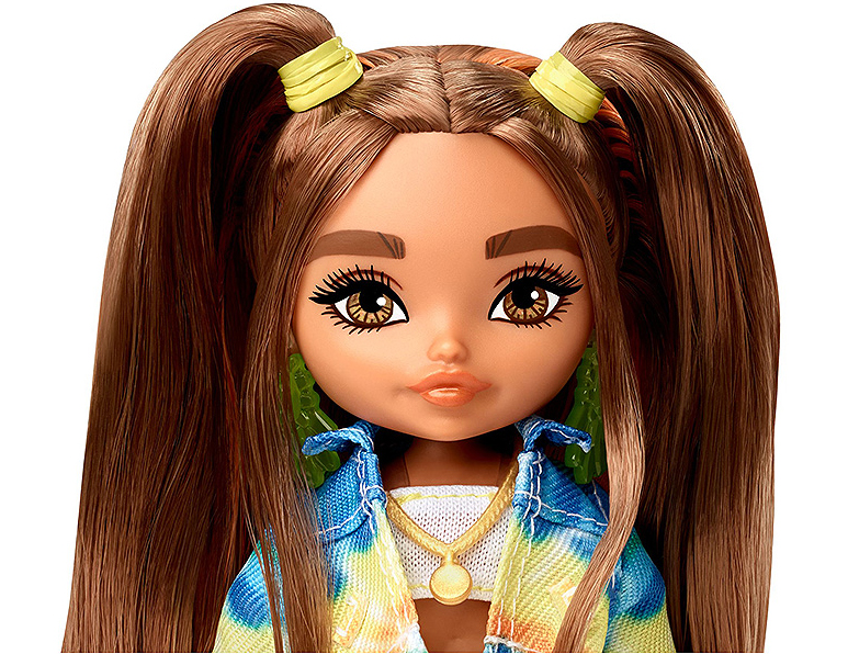 Barbie Extra Minis Tie Dye Denim doll (HHF81)