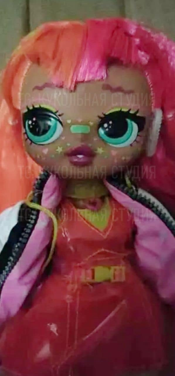 LOL OMG Neonlicious doll