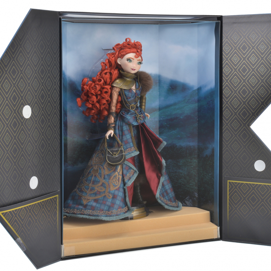 Disney Designer Collection 2022 Merida Ultimate Princess Celebration Limited Edition doll