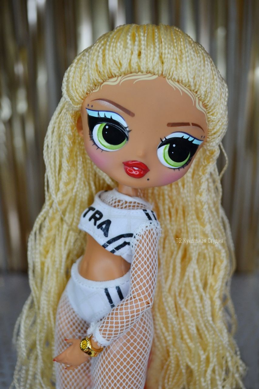 LOL OMG Fierce Swag doll