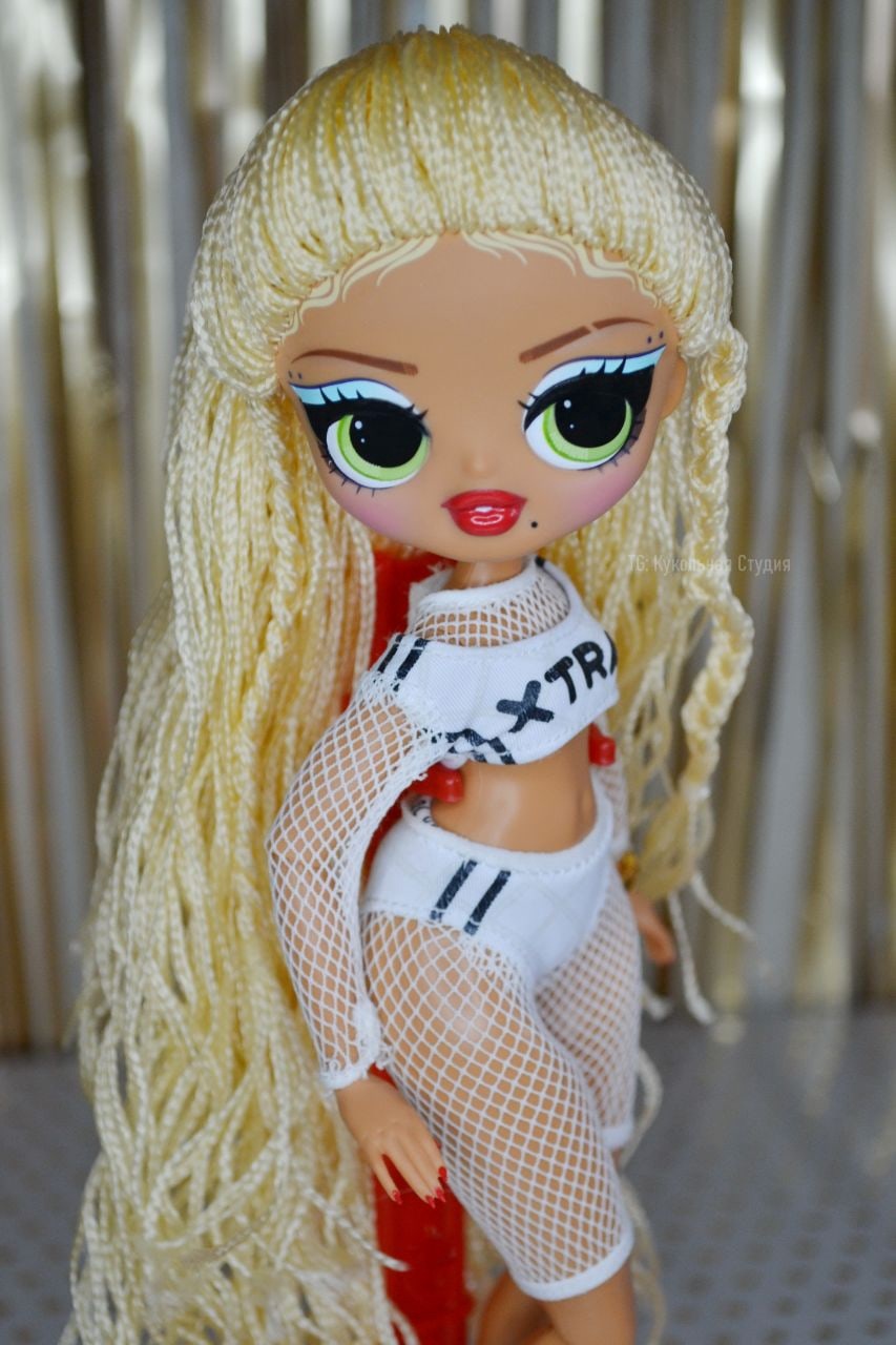 LOL OMG Fierce Swag doll