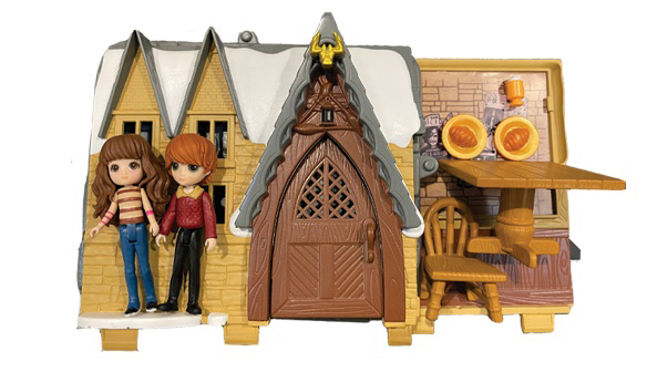 The Three Broomsticks Harry Potter Magical Minis playset