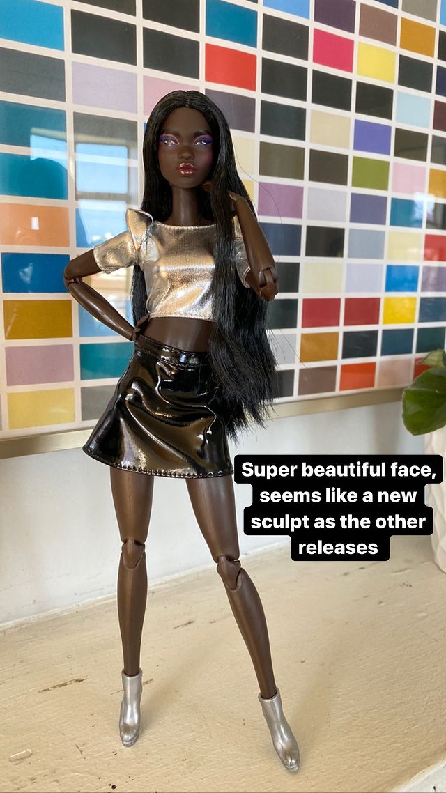 Barbie Looks doll #10