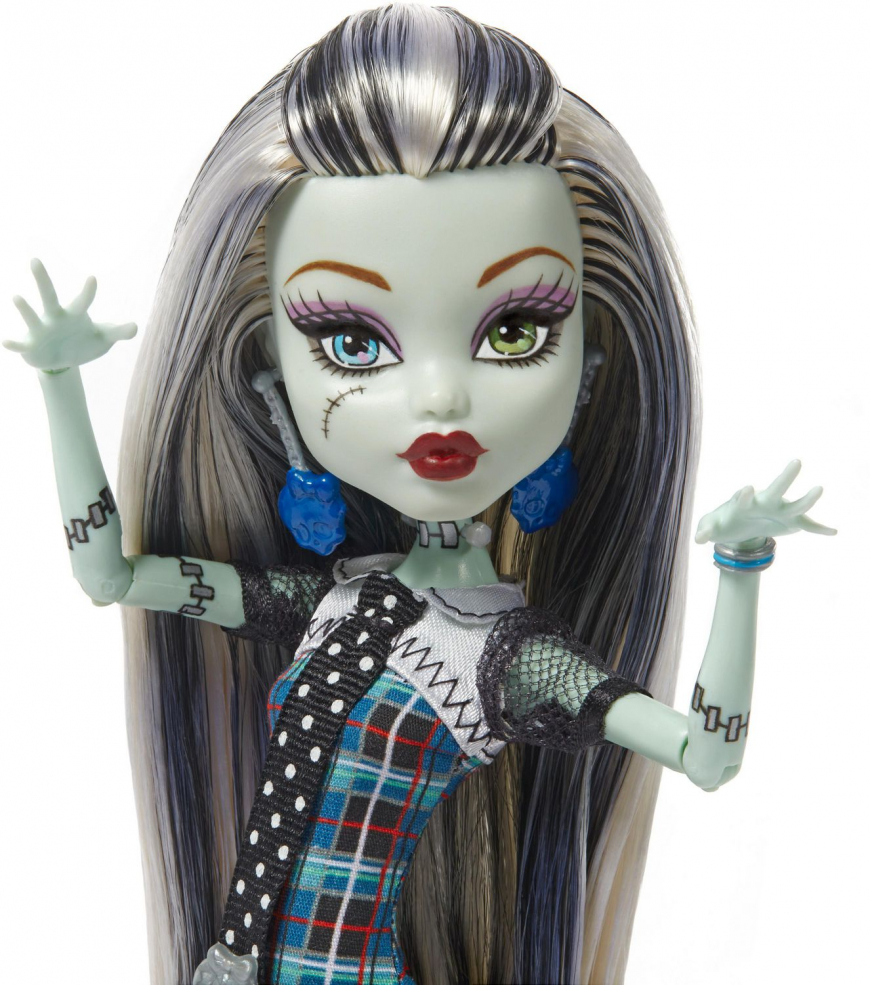 Monster High Frankie Stein reproduction 2022 doll