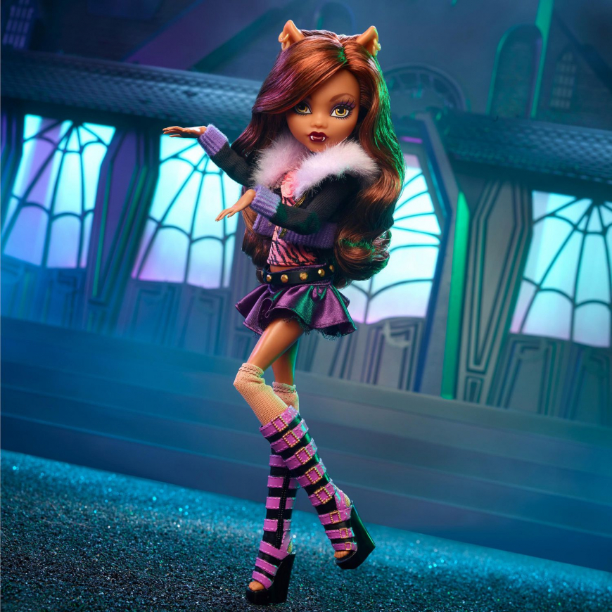 Monster High Clawdeen Wolf reproduction 2022 doll