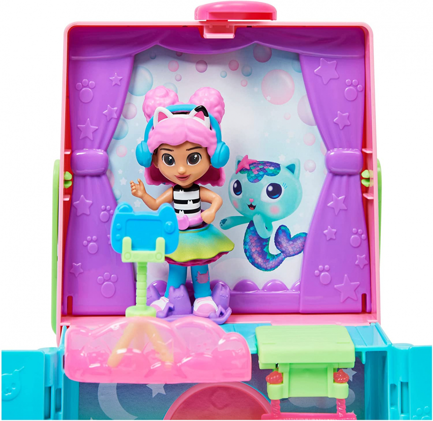 Gabby's Dollhouse On The Go Dollhouse Playset