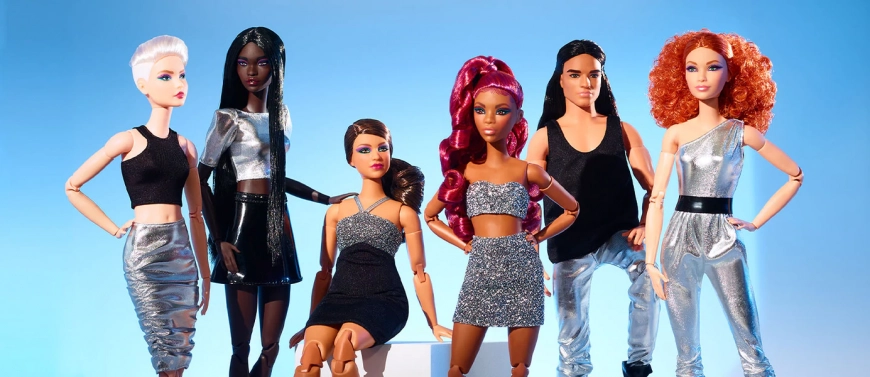 Barbie Looks dolls 2022 metallic