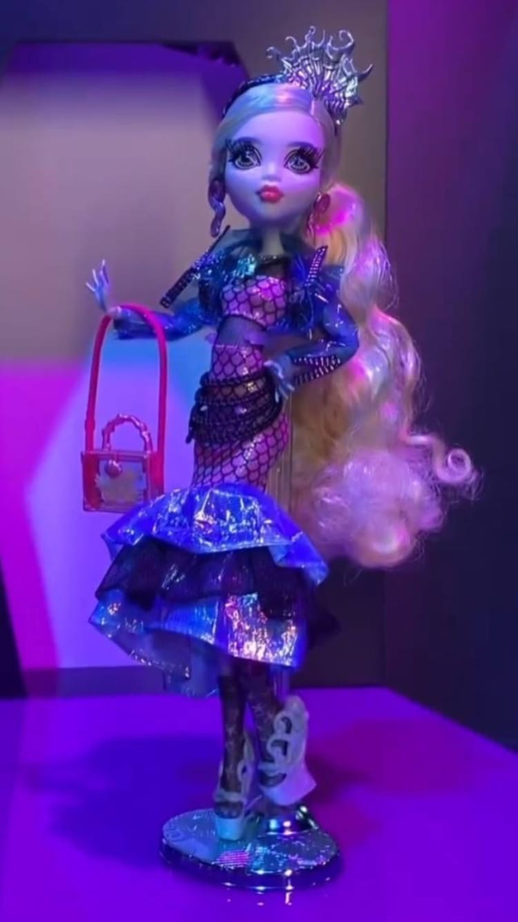 Lagoona Blue Haunt Couture collector doll