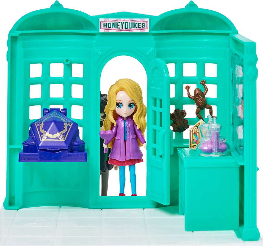 Wizarding World Honey Duke's Collectible Doll Playset
