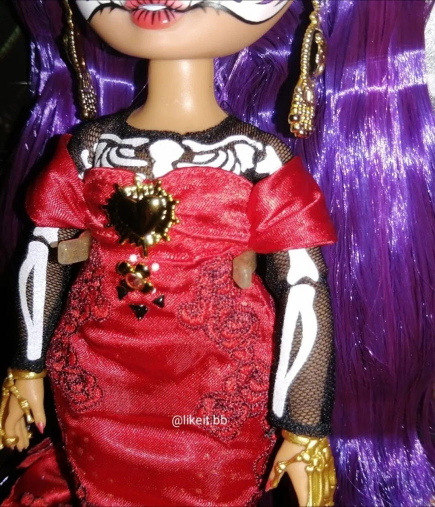 Rainbow High Dia de Muertos collector Celebration edition doll 2022