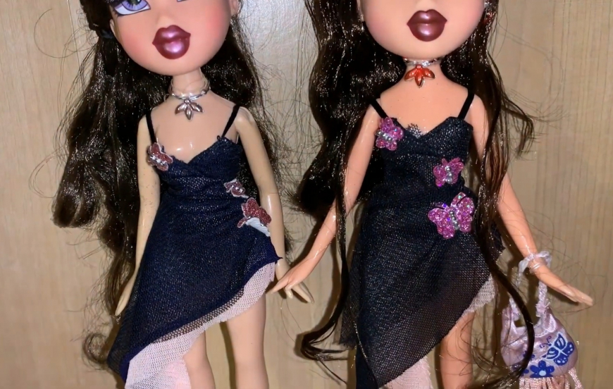 Comparison of the original Bratz Girls Nite Out and repro dolls