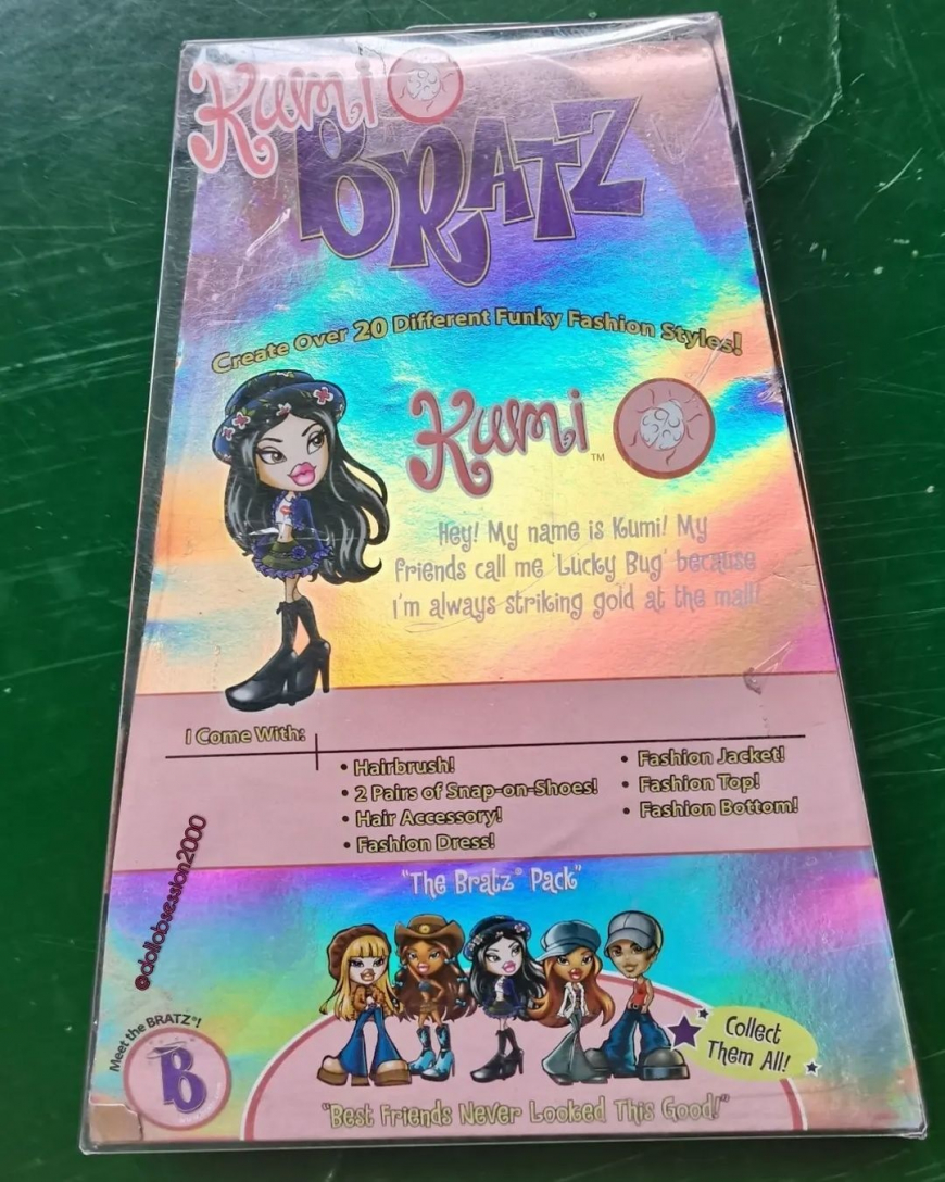 Bratz series 2 2022 Ooh La La Kumi doll