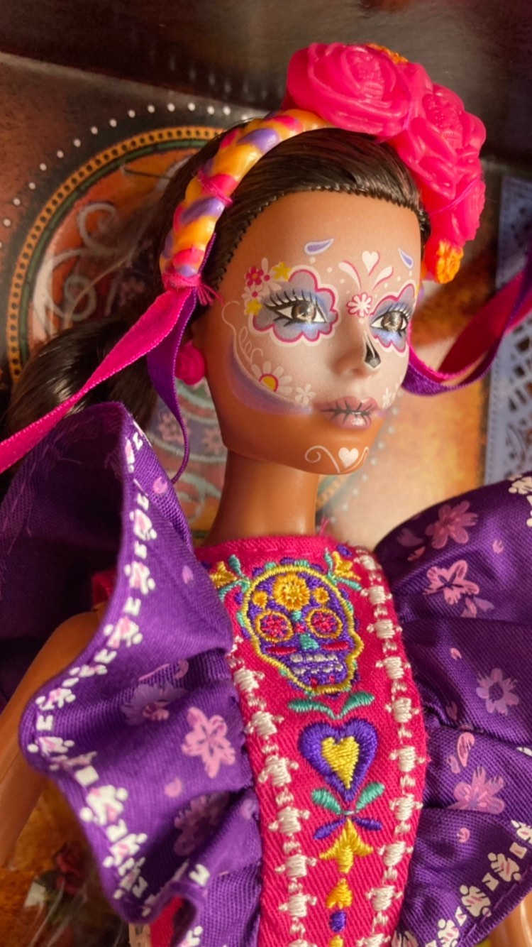 Barbie Dia de Muertos doll 2022