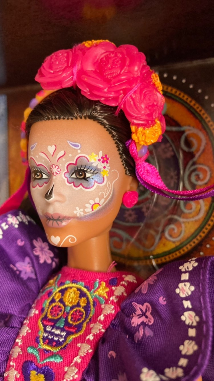 Barbie Dia de Muertos doll 2022