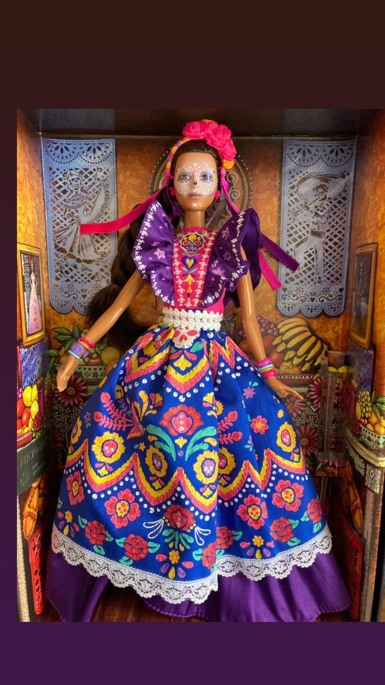 Barbie and Ken de Muertos dolls 2022, including Dia De Benito Santos Barbie doll - YouLoveIt.com