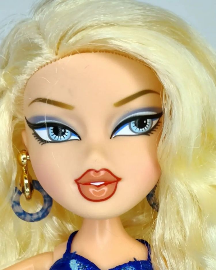 Bratz Cult Gaia Designer dolls 2022 - YouLoveIt.com