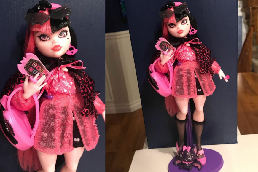 Draculaura 2022 reboot generation 3 doll in real life