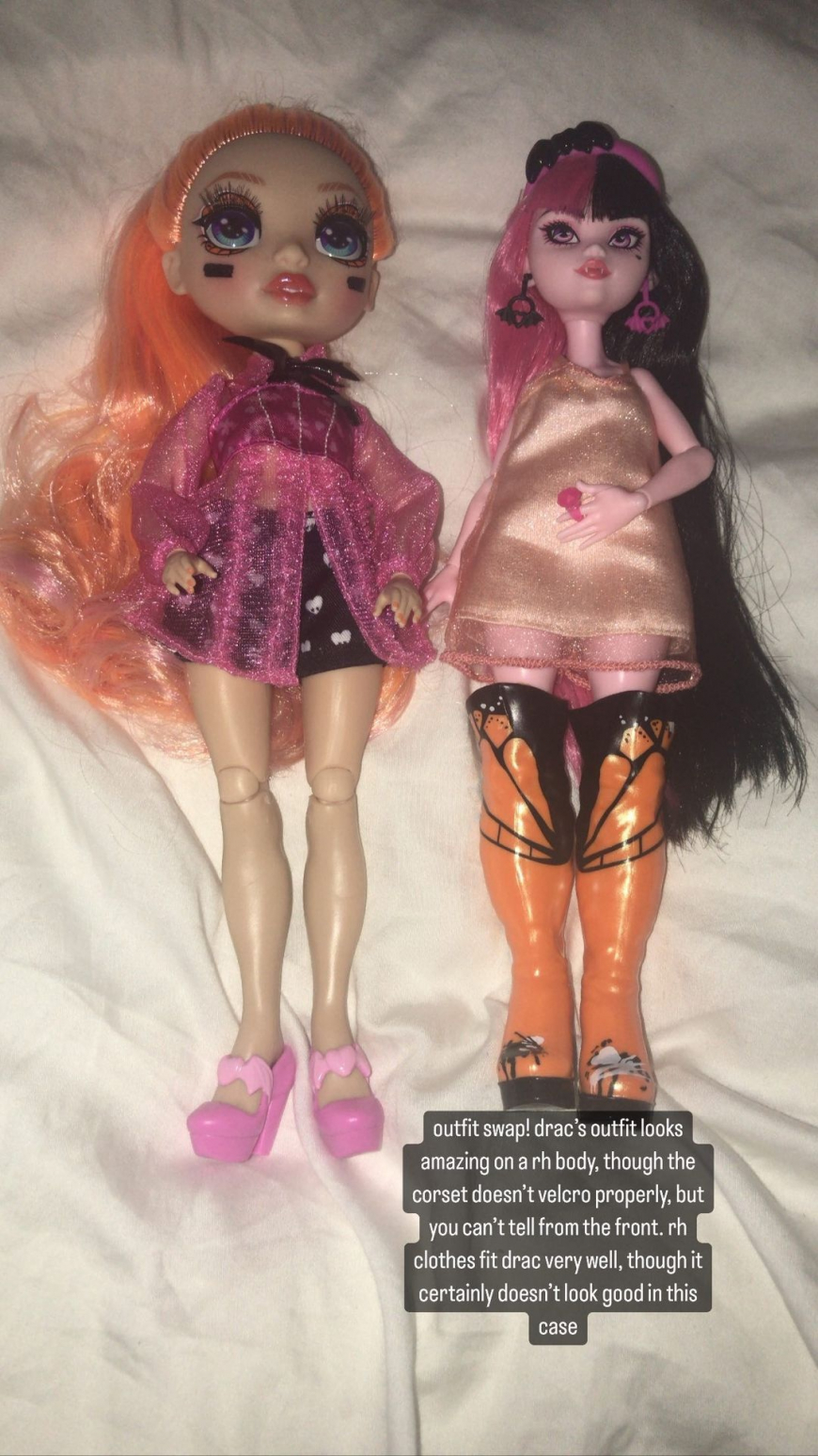 How does clothes from other dolls fits to new Draculaura?