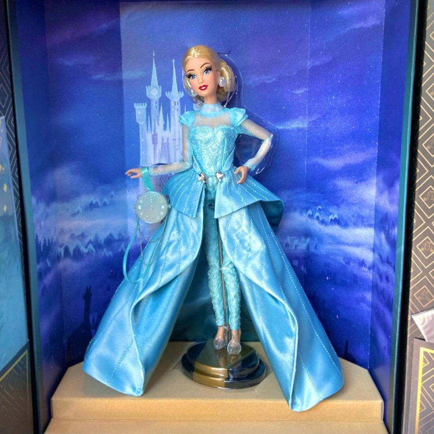 Disney Designer Collection Cinderella Limited Edition Doll in real life photos