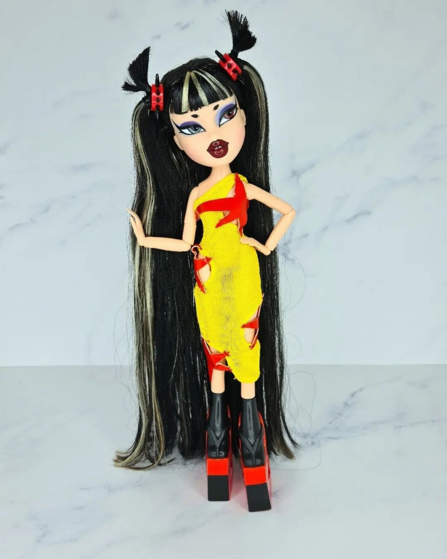 Bratz Mowalola Designer Collector Jade doll