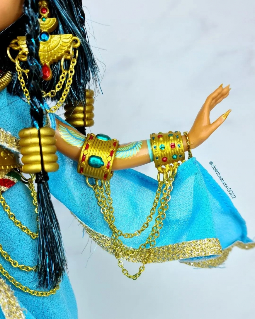 LOL OMG Fierce Collector Cleopatra doll 2022