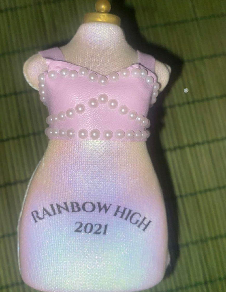 Rainbow High The Royal 3 Rainbow Vision Minnie Choi  details