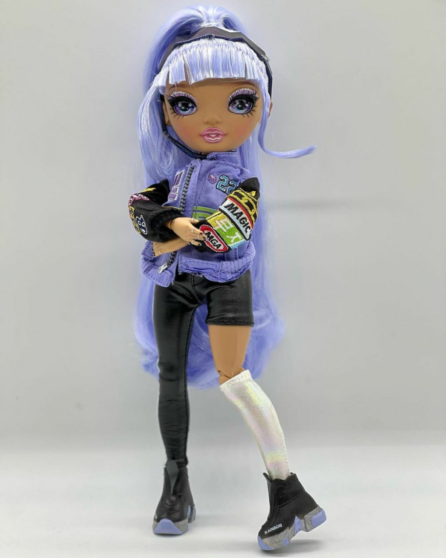 Rainbow High The Royal 3 Rainbow Vision Tessa doll