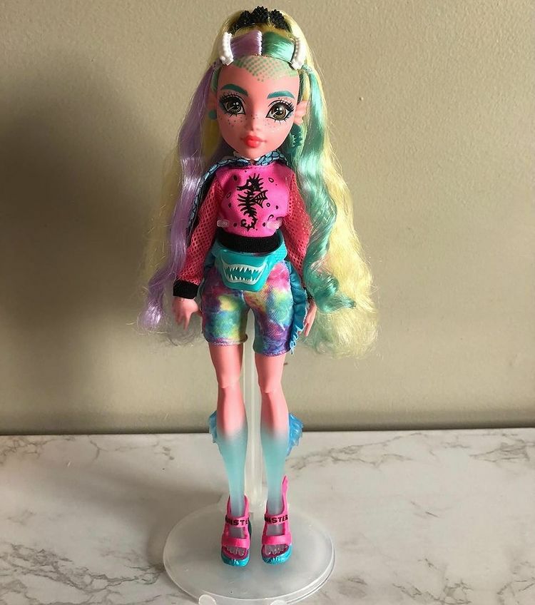 New Monster High 2022 Lagoona Blue doll out of the box