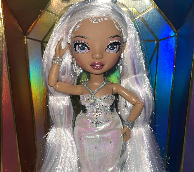 Rainbow High Roxie Grand Holiday Edition collector doll 2022