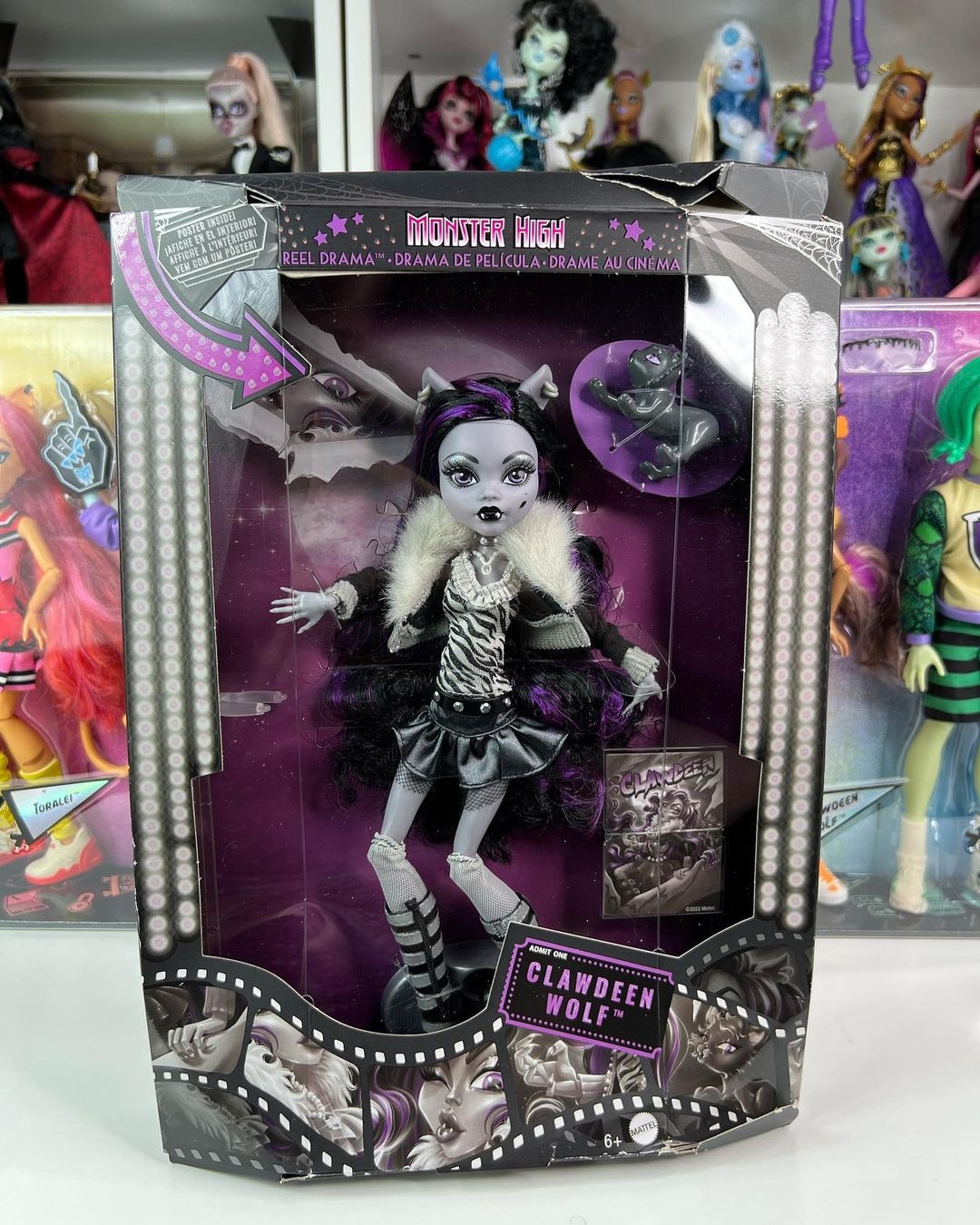 Monster High® Doll, Frankie Stein in Black and White, Reel Drama Collector  Doll, Doll-Size and Life-Size Posters, Horror Flick Theme, Toys and Gifts