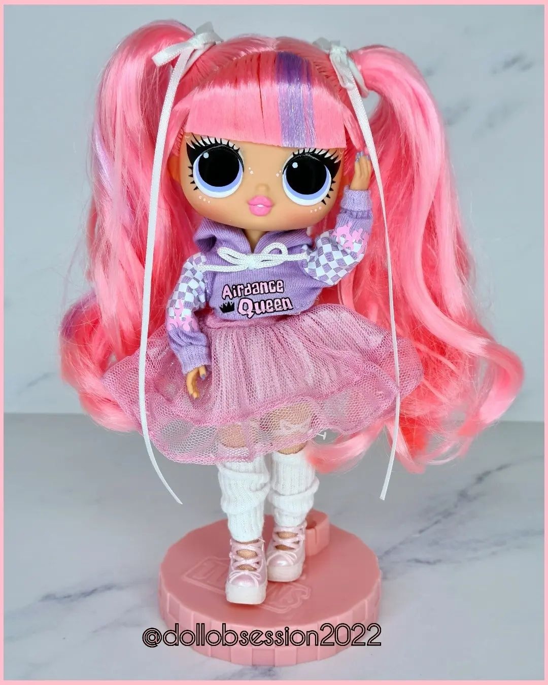 Lol Surprise Tweens Series 4 Fashion Doll Olivia Flutter With 15 