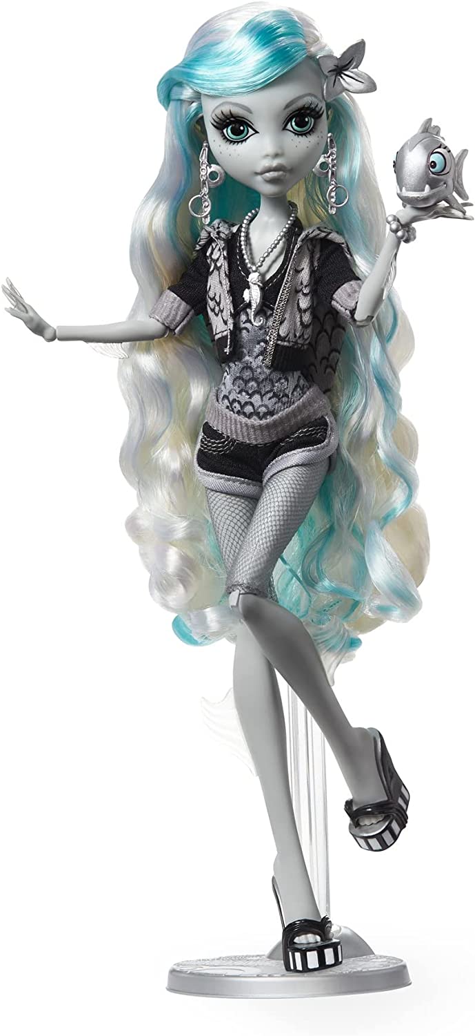 Monster High Reel Drama Black and White Lagoona Blue doll