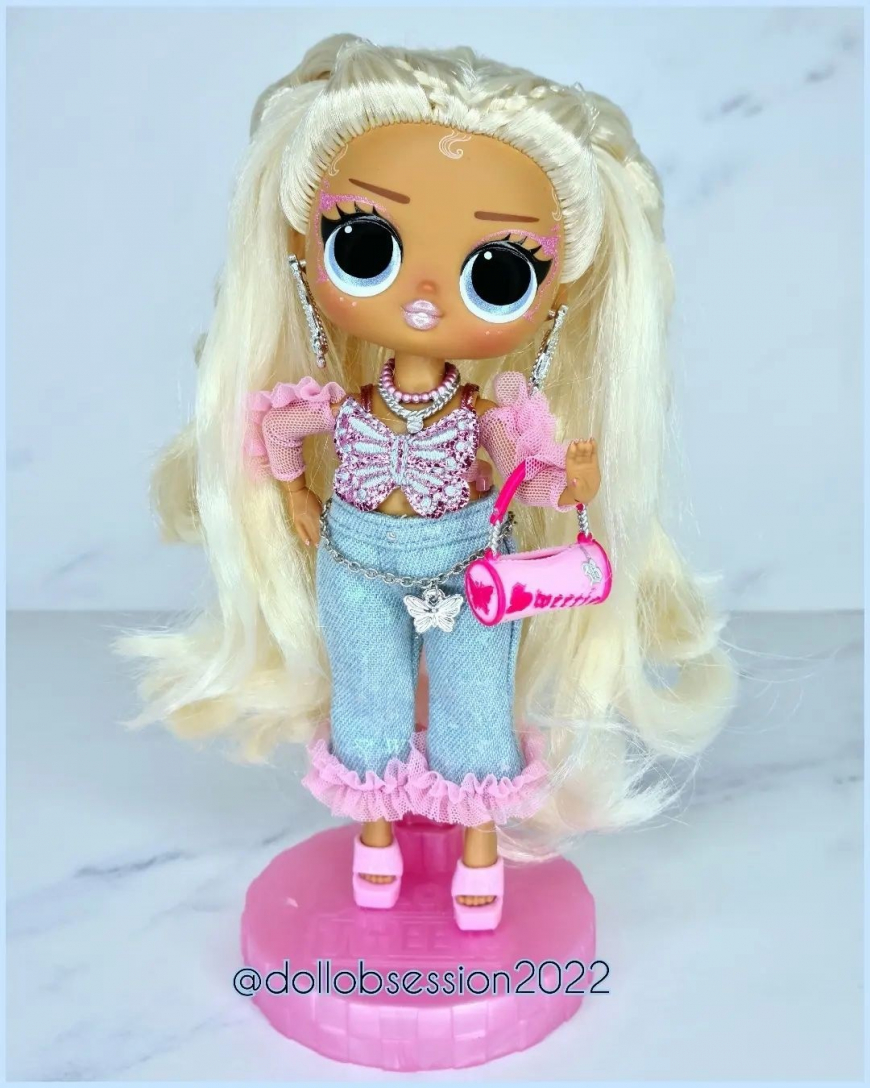 LOL Surprise Tweens series 4 Olivia Flatter doll in real life photo